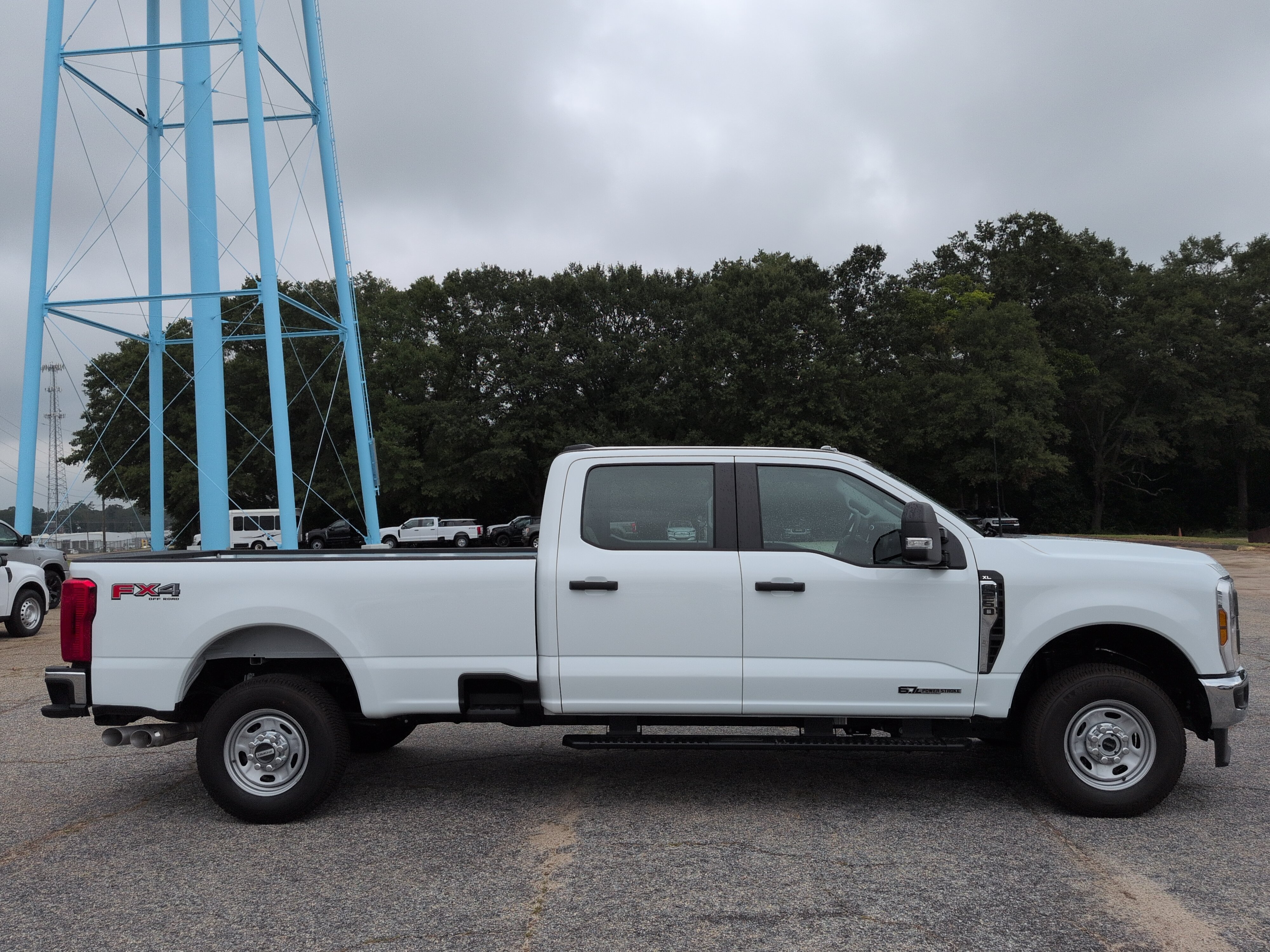 Used 2026 Ford F250 XL w/ FX4 Off-Road Package AWD/4WD image 1