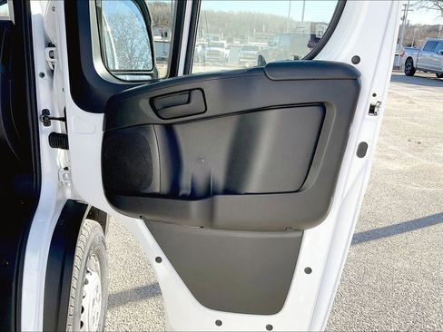 New 2025 RAM ProMaster 2500 w/ Power Group image 30