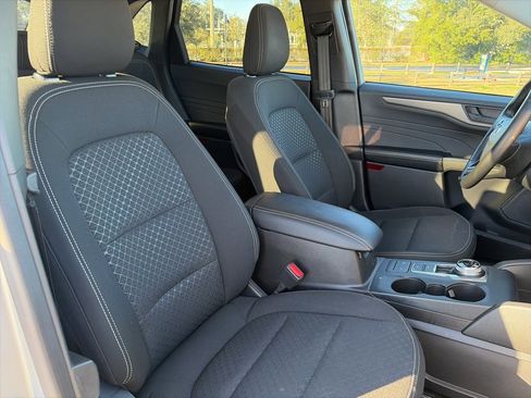 Used 2024 Ford Escape Active image 11