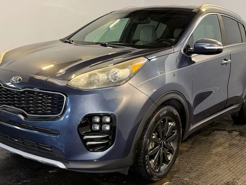 Used 2018 Kia Sportage EX w/ EX Sport Appearance Package FWD image 4