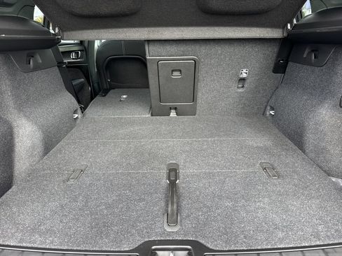 Certified 2023 Volvo XC40 Recharge Plus AWD/4WD image 14