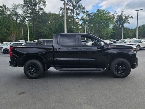 Used 2019 Chevrolet Silverado 1500 LT Trail Boss image 16