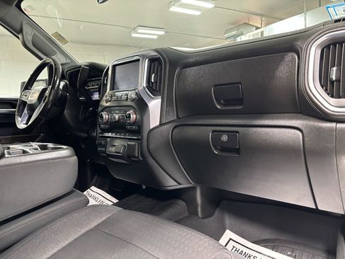 Used 2020 GMC Sierra 2500 SLE w/ SLE Convenience Package image 21