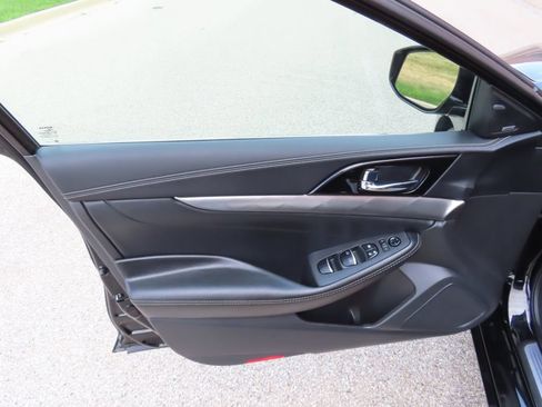 Used 2023 Nissan Maxima SL FWD image 28