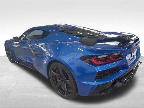 Used 2025 Chevrolet Corvette Z06 w/ Z07 Performance Package image 13