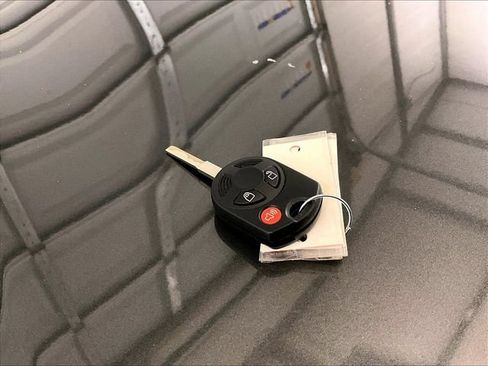 Used 2016 Ford Escape SE AWD/4WD image 9