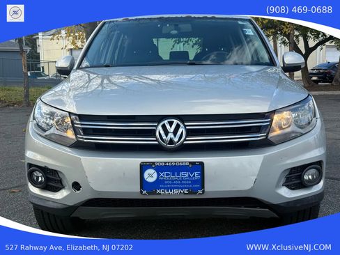 Used 2012 Volkswagen Tiguan S image 6