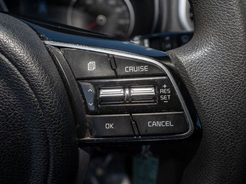 Used 2021 Kia Sportage LX image 30