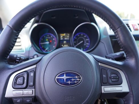 Used 2015 Subaru Legacy 2.5i Premium AWD/4WD image 22