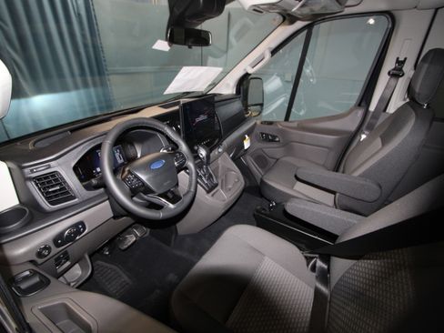 New 2026 Ford Transit 350 148 Medium Roof Wagon image 2