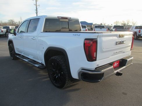 Used 2022 GMC Sierra 1500 SLT w/ SLT Premium Package image 8