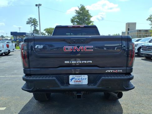 New 2026 GMC Sierra 2500 AT4X AWD/4WD image 4