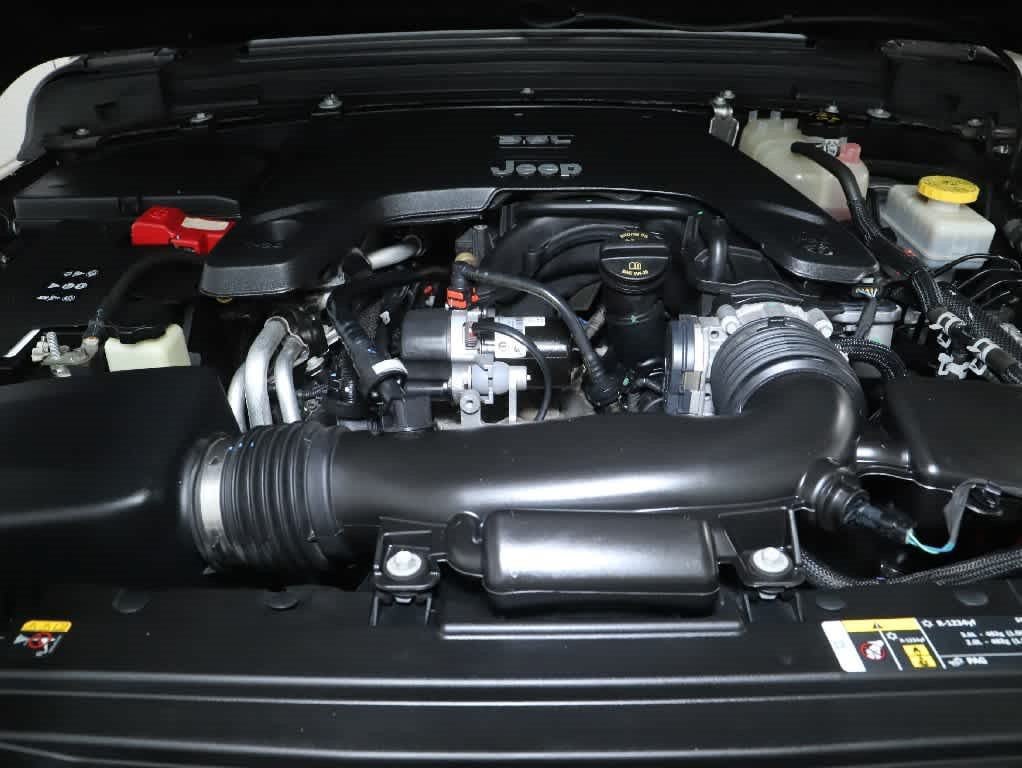 Used 2021 Jeep Wrangler Unlimited Sport AWD/4WD image 34