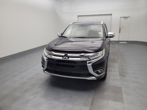 Used 2017 Mitsubishi Outlander SEL image 15