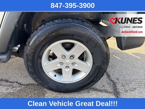 Used 2016 Jeep Wrangler Unlimited Sport w/ Quick Order Package 24S AWD/4WD image 13