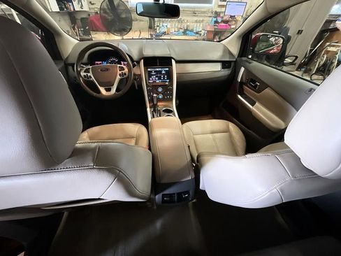 Used 2011 Ford Edge SEL w/ 202A Rapid Spec Order Code AWD/4WD image 3