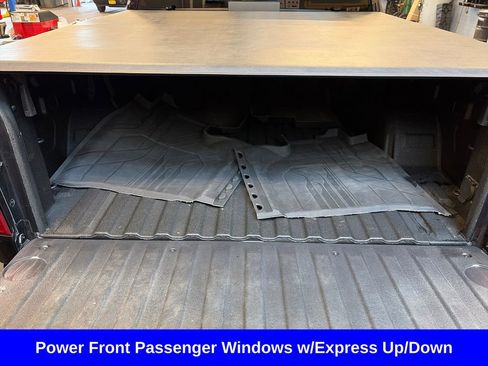 Used 2023 Chevrolet Silverado 1500 High Country w/ High Country Premium Package AWD/4WD image 17