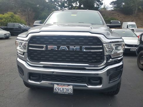 Used 2022 RAM 2500 Big Horn AWD/4WD image 2