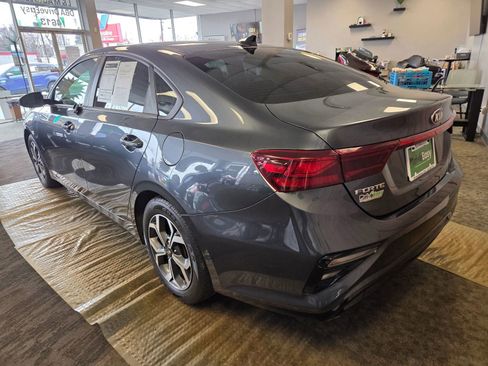 Used 2020 Kia Forte LXS image 10