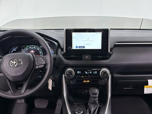 Certified 2025 Toyota RAV4 LE image 9