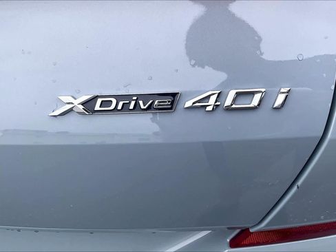 Used 2026 BMW X6 xDrive40i AWD/4WD image 9