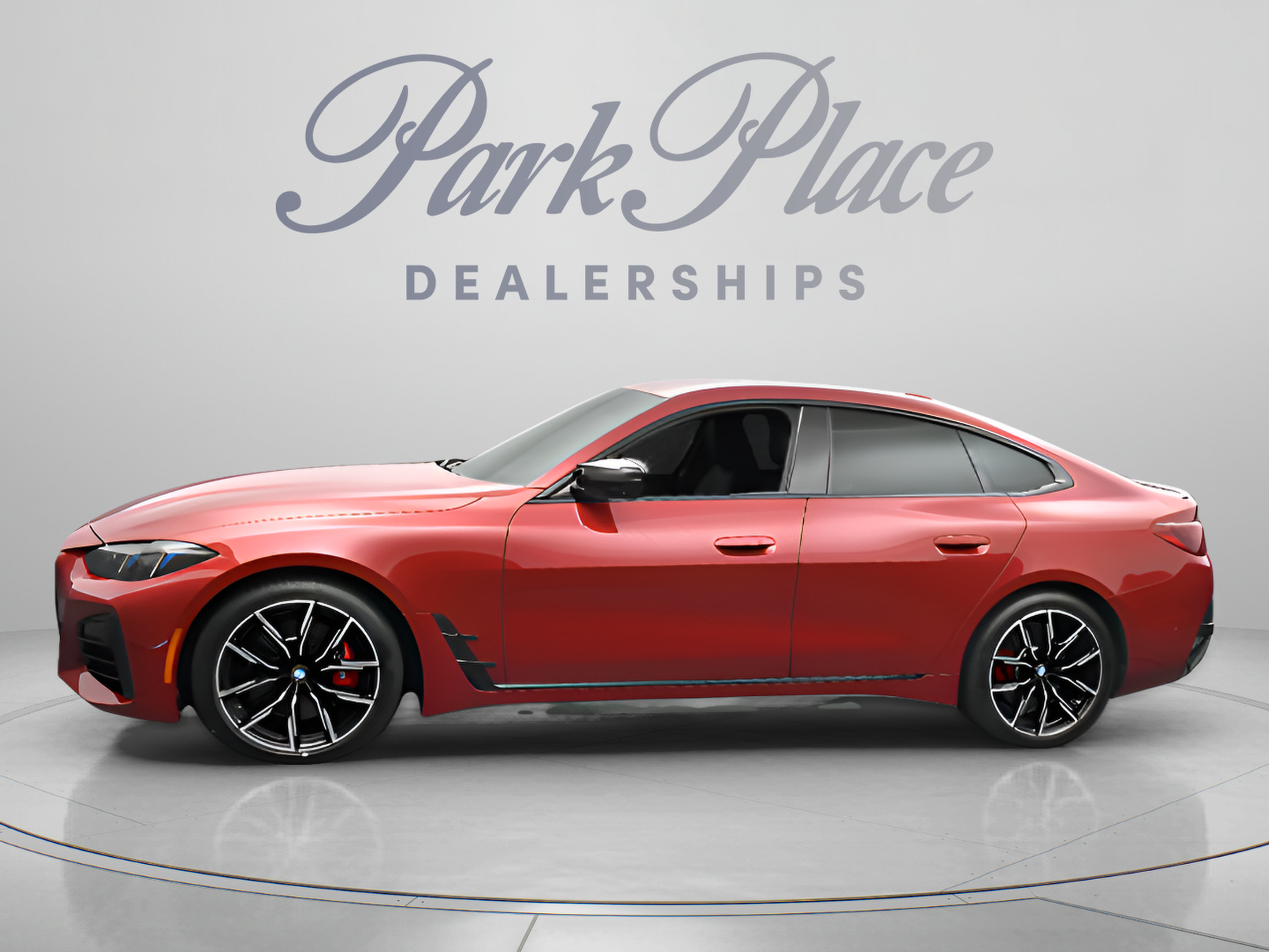 Used 2025 BMW 440i xDrive w/ Premium Package AWD/4WD image 4
