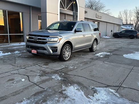 Used 2024 Ford Expedition Max Limited image 6