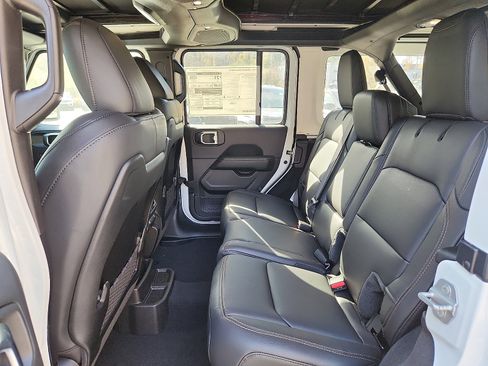 New 2026 Jeep Wrangler Sahara image 6