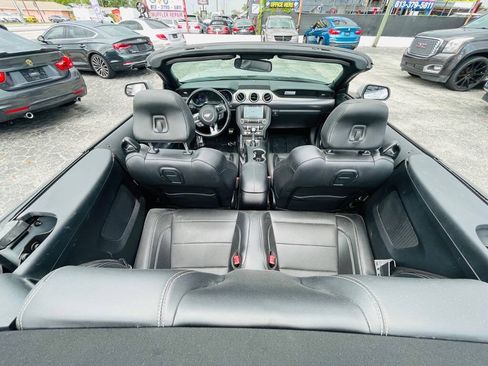 Used 2019 Ford Mustang GT Premium w/ Equipment Group 401A RWD image 36