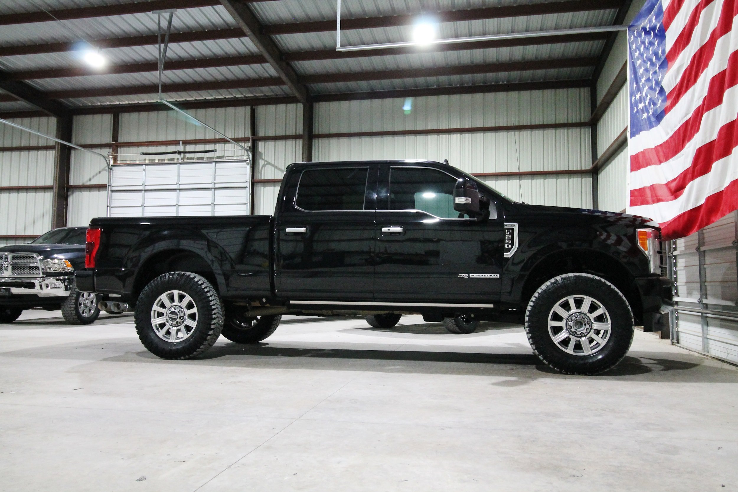 Used 2019 Ford F250 Limited AWD/4WD image 15