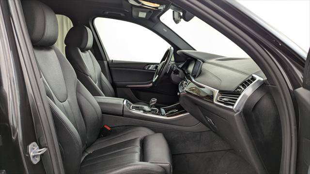 Used 2020 BMW X5 sDrive40i w/ Convenience Package RWD image 21