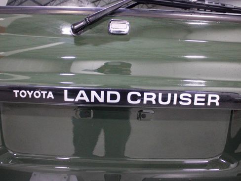 Used 1994 Toyota Land Cruiser image 24