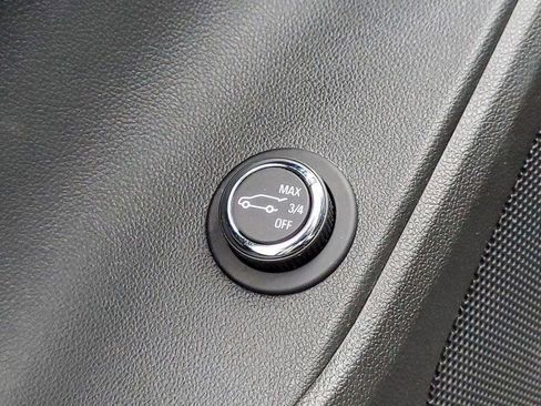 Certified 2023 Chevrolet Blazer RS w/ Driver Confidence II Package image 25