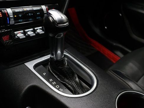 Used 2020 Ford Mustang Premium image 22