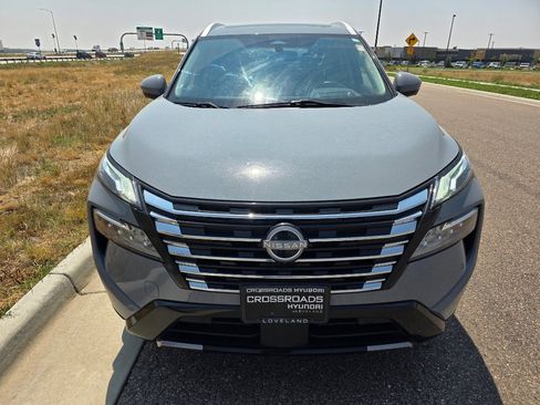 Used 2024 Nissan Rogue Platinum w/ Platinum Premium Package AWD/4WD image 8