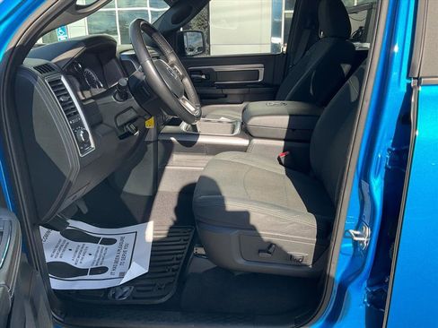 Used 2022 RAM 1500 Classic Warlock w/ Electronics Group image 5