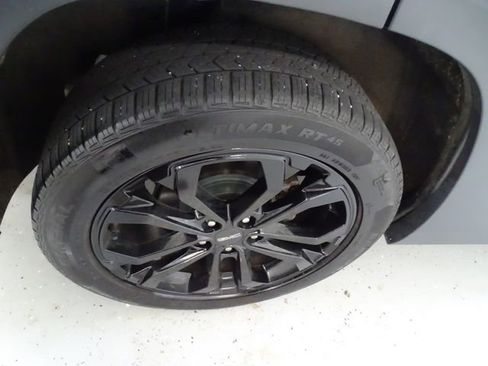 Used 2019 GMC Terrain SLT w/ Preferred Package AWD/4WD image 26