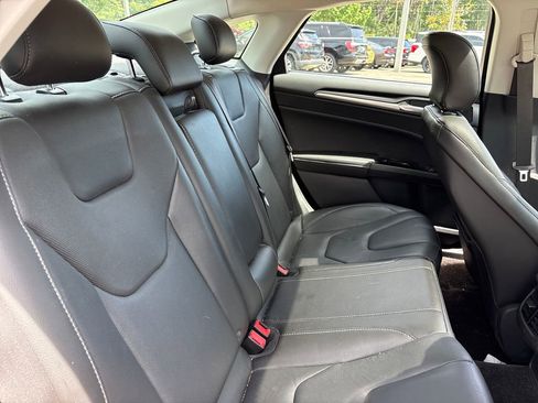 Used 2015 Ford Fusion Energi Titanium w/ Driver Assist Package FWD image 29