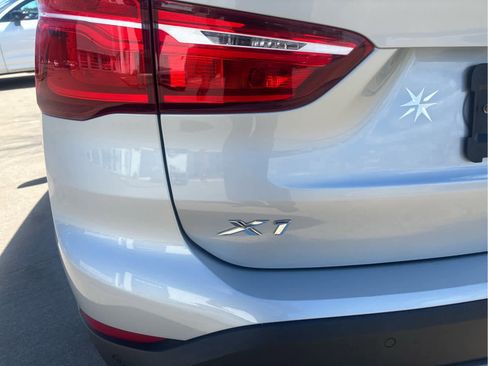 Used 2019 BMW X1 xDrive28i w/ Convenience Package AWD/4WD image 8