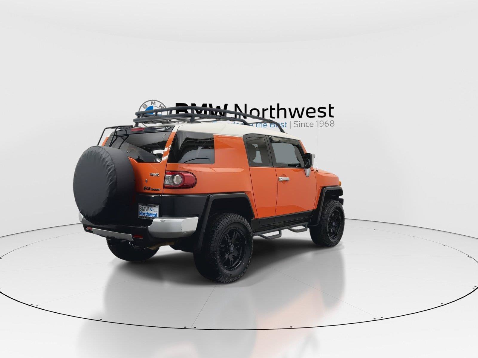 Used 2014 Toyota FJ Cruiser 4WD image 3