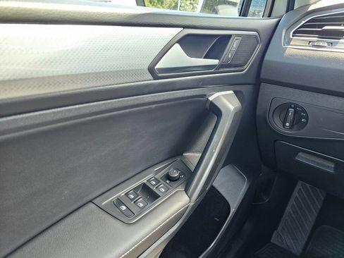 Used 2024 Volkswagen Tiguan S AWD/4WD image 27