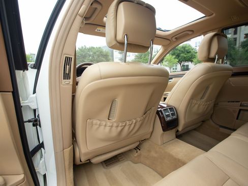 Used 2013 Mercedes-Benz S 550 image 36