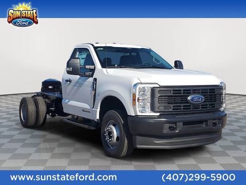 New 2026 Ford F350 XL image 1