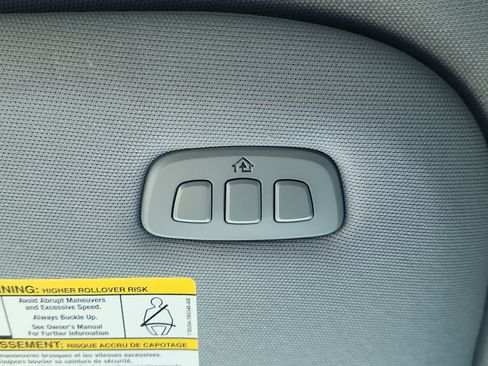 Used 2022 Ford F150 Lariat image 31