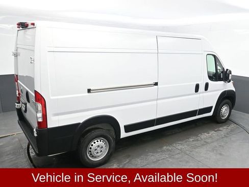 Used 2025 RAM ProMaster 2500 w/ Convenience Group image 29