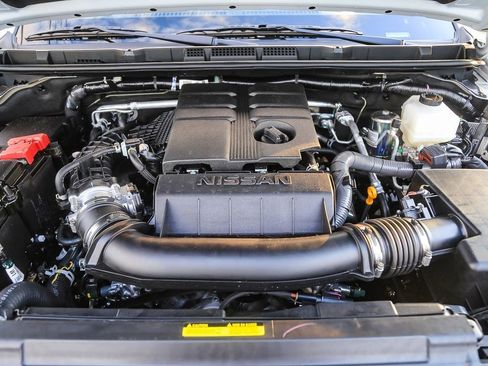 New 2026 Nissan Frontier PRO-4X w/ Tow Package AWD/4WD image 13