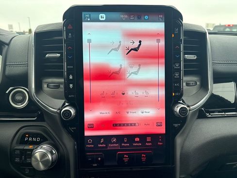 Used 2025 RAM 1500 Laramie image 24