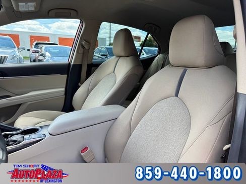 Used 2023 Toyota Camry LE FWD image 28