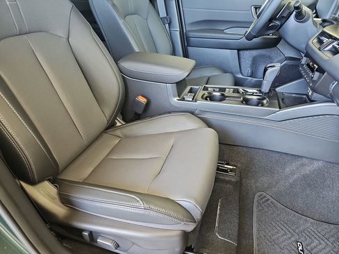 New 2026 Subaru Outback Touring XT AWD/4WD image 13