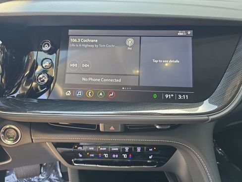 Certified 2021 Buick Envision Essence w/ Technology Package I image 20